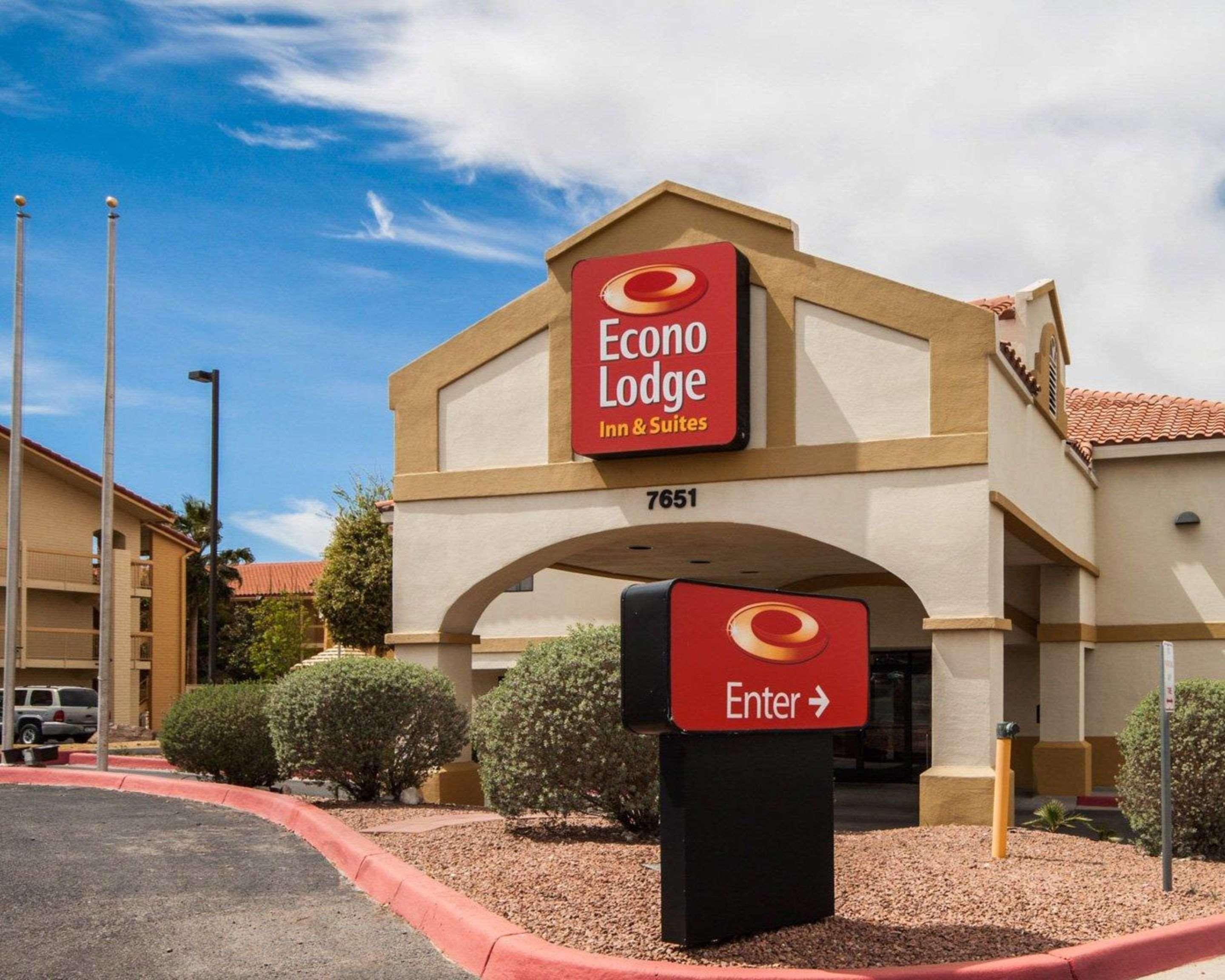 Econo Lodge Inn & Suites El Paso Exterior photo